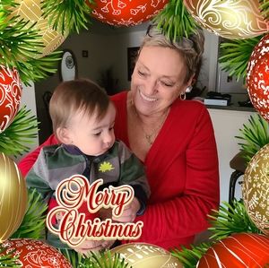 Meet your Posher, Debbie